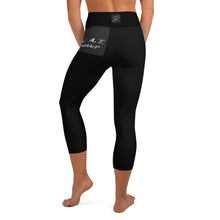 Load image into Gallery viewer, H.E.A.T. Program Capri Leggings