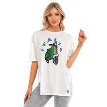 Načíst obrázek do prohlížeče Galerie, Vespa Women&#39;s Short Sleeves T-shirt With Hem Split
